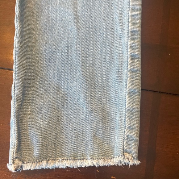 Embroidered jeans - Picture 5 of 7